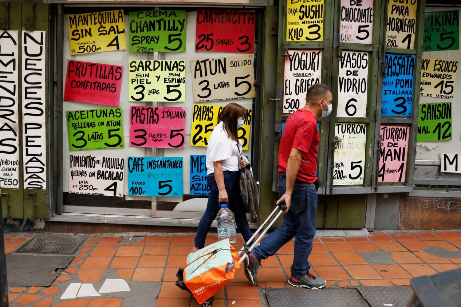 Venezuela Faces Economic Challenges Despite Rising Oil Production