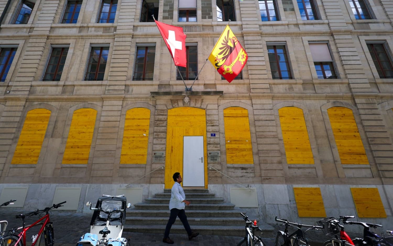 Protests Anticipated in Geneva Ahead of G7 Summit