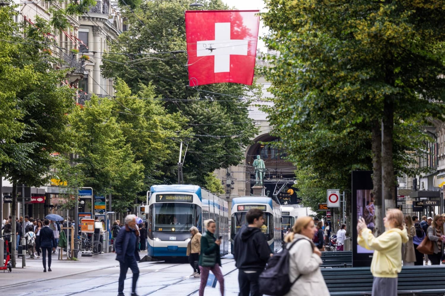 Switzerland Votes Against Population Cap of 10 Million