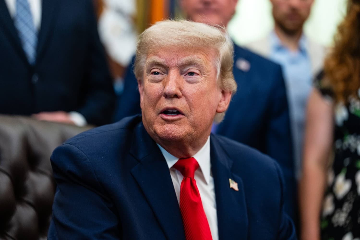 Trump Moves Toward Withdrawal from Iran Conflict Amid Ongoing Risks
