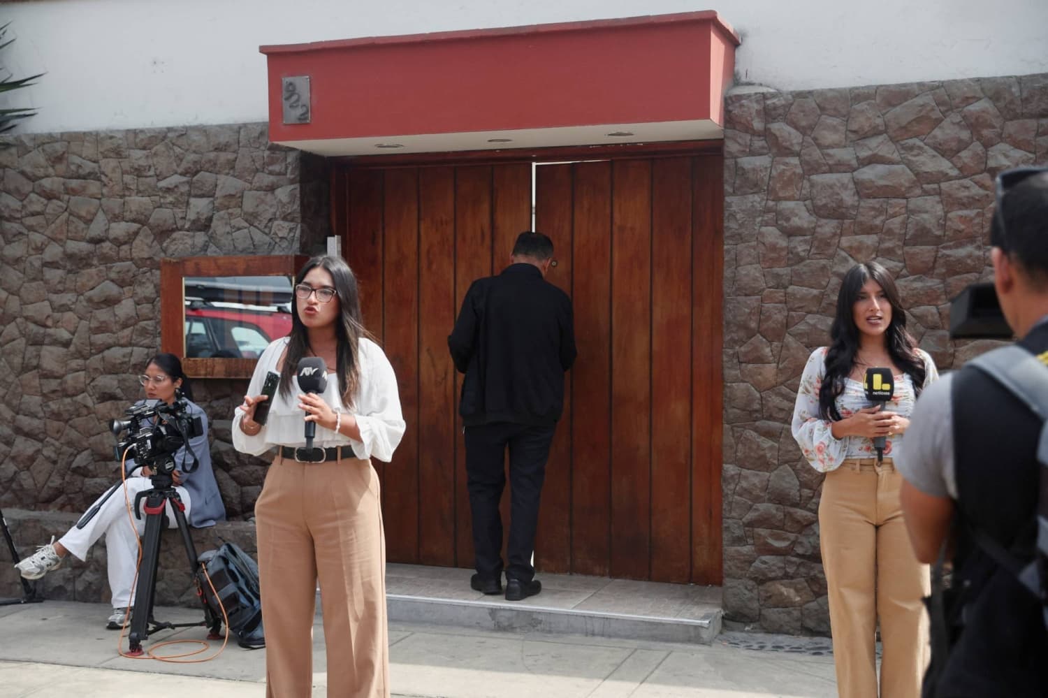 Peru's Election Results Show Tight Race Between Candidates