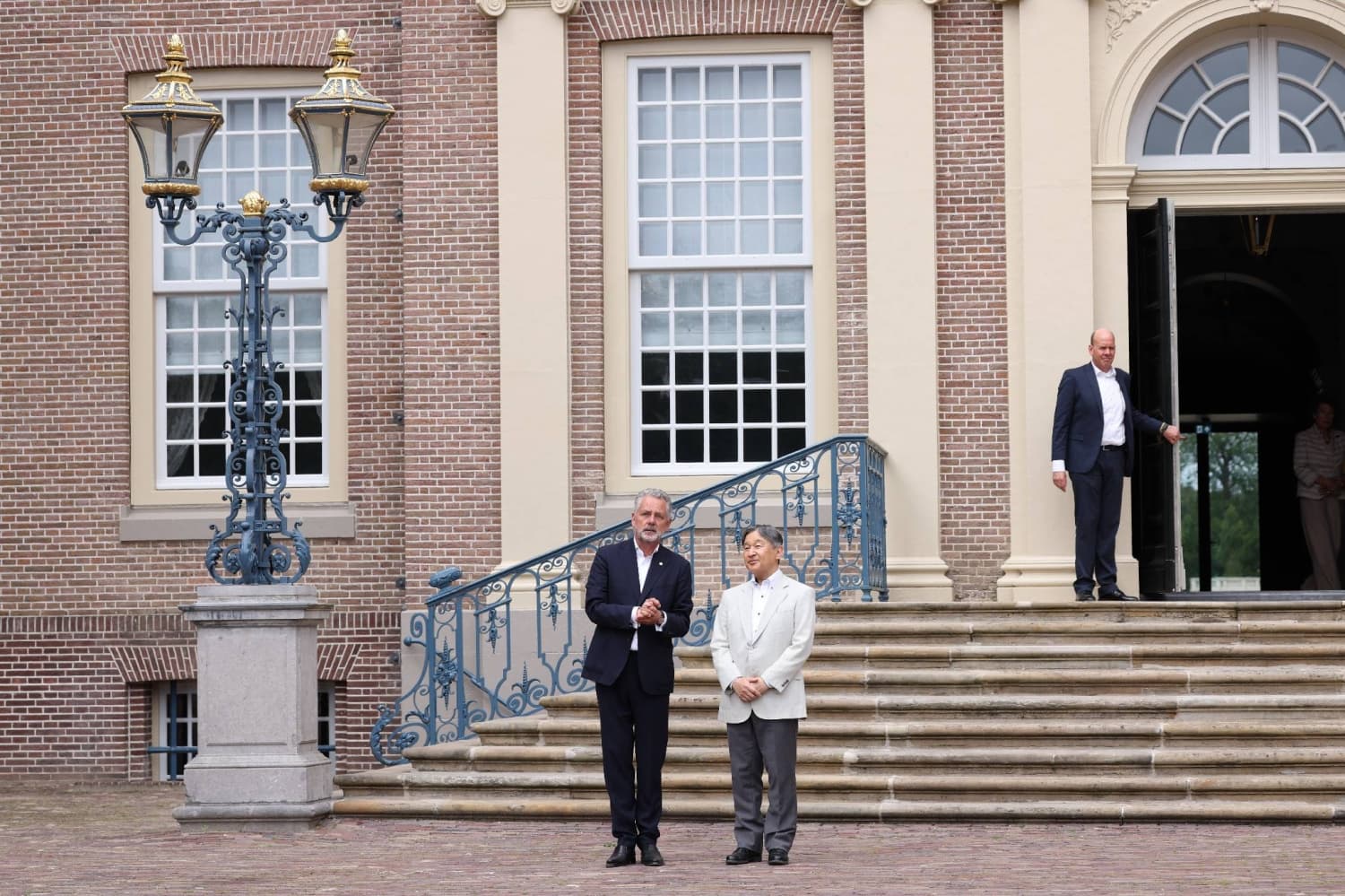 Emperor Naruhito Tours Palace Museum During Visit to Netherlands