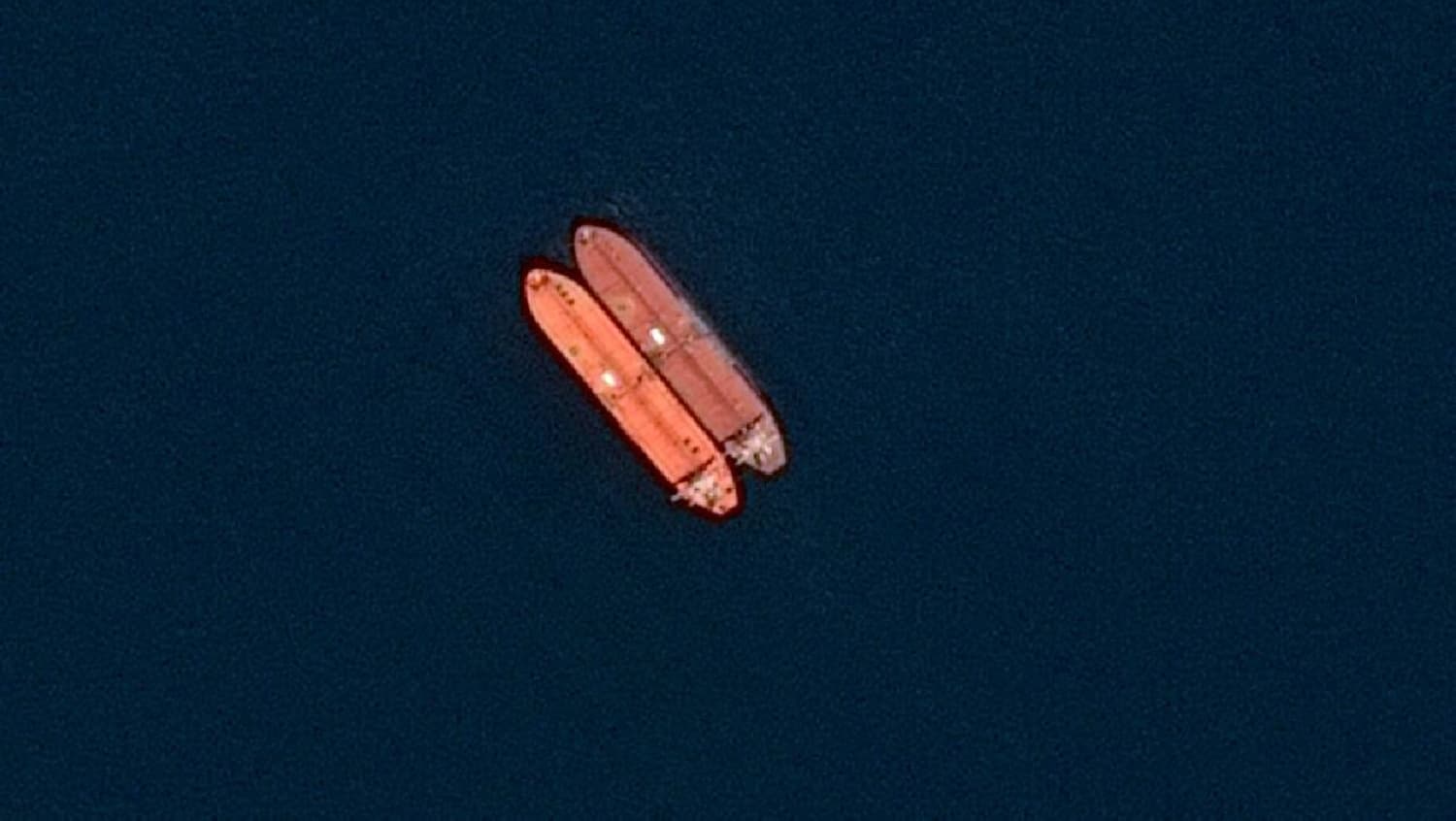 U.S. Adopts Iranian Oil Smuggling Technique to Evade Gulf Sanctions