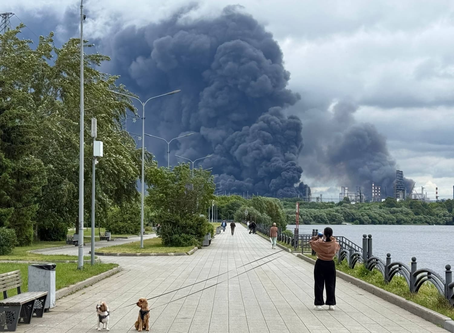 Ukraine Strikes Moscow with Major Explosions Targeting Oil Refinery