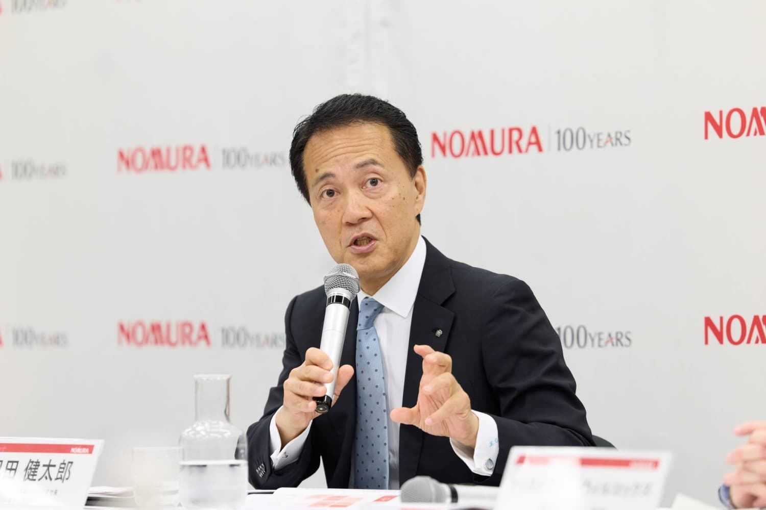 Nomura Increases CEO Compensation to $10 Million Following Record Profits