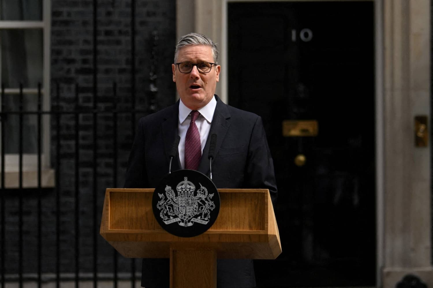 British Prime Minister Keir Starmer announces his resignation