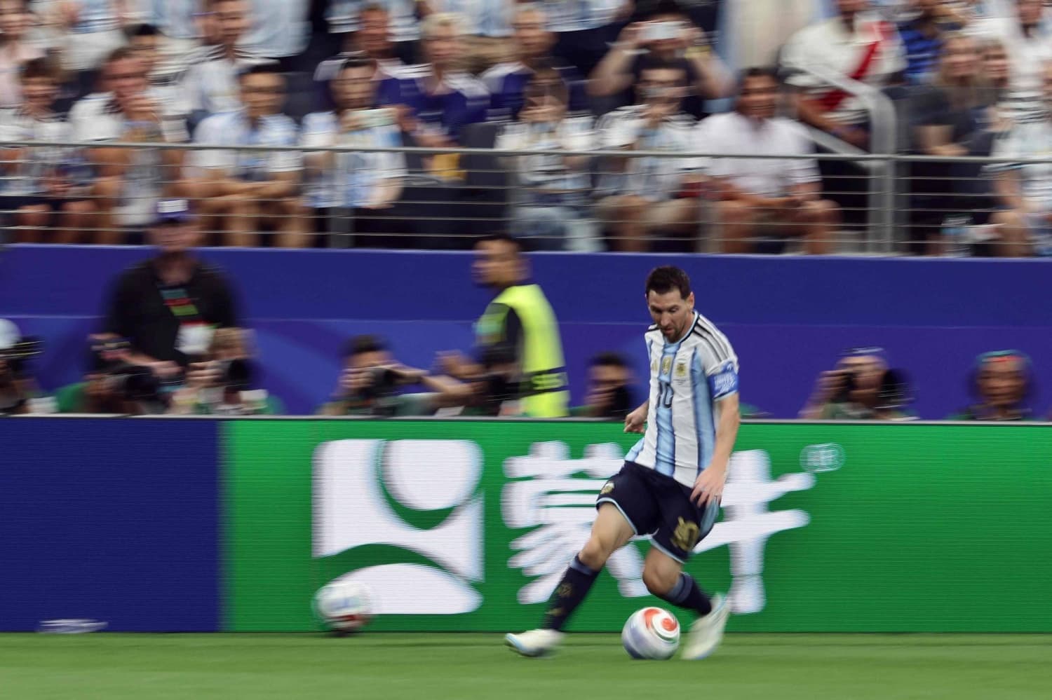 Messi and Mbappe Shine Brightly in Early World Cup Matches