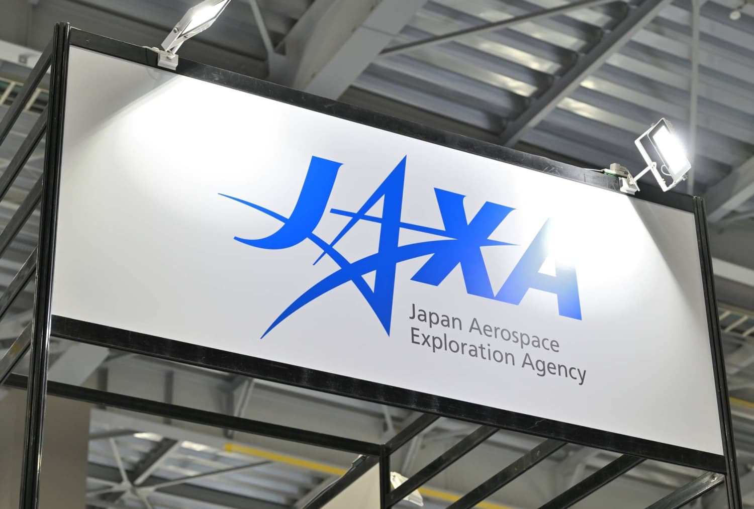 Japan Achieves Successful Launch and Landing of Reusable Rocket Prototype