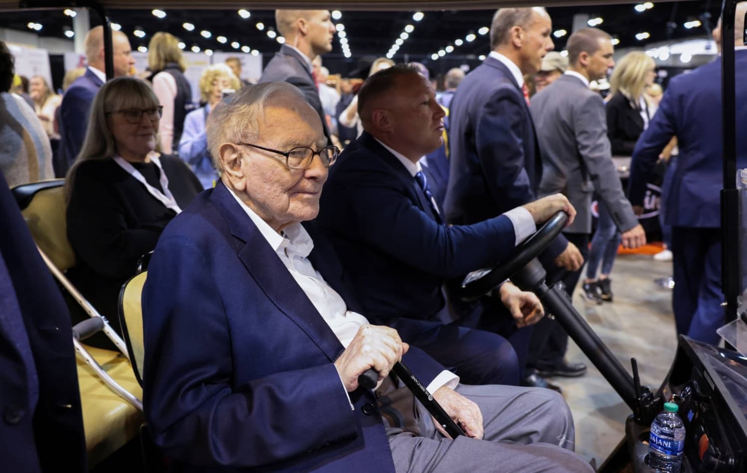 Warren Buffett Halts Donations to Gates Foundation After Epstein Files Released