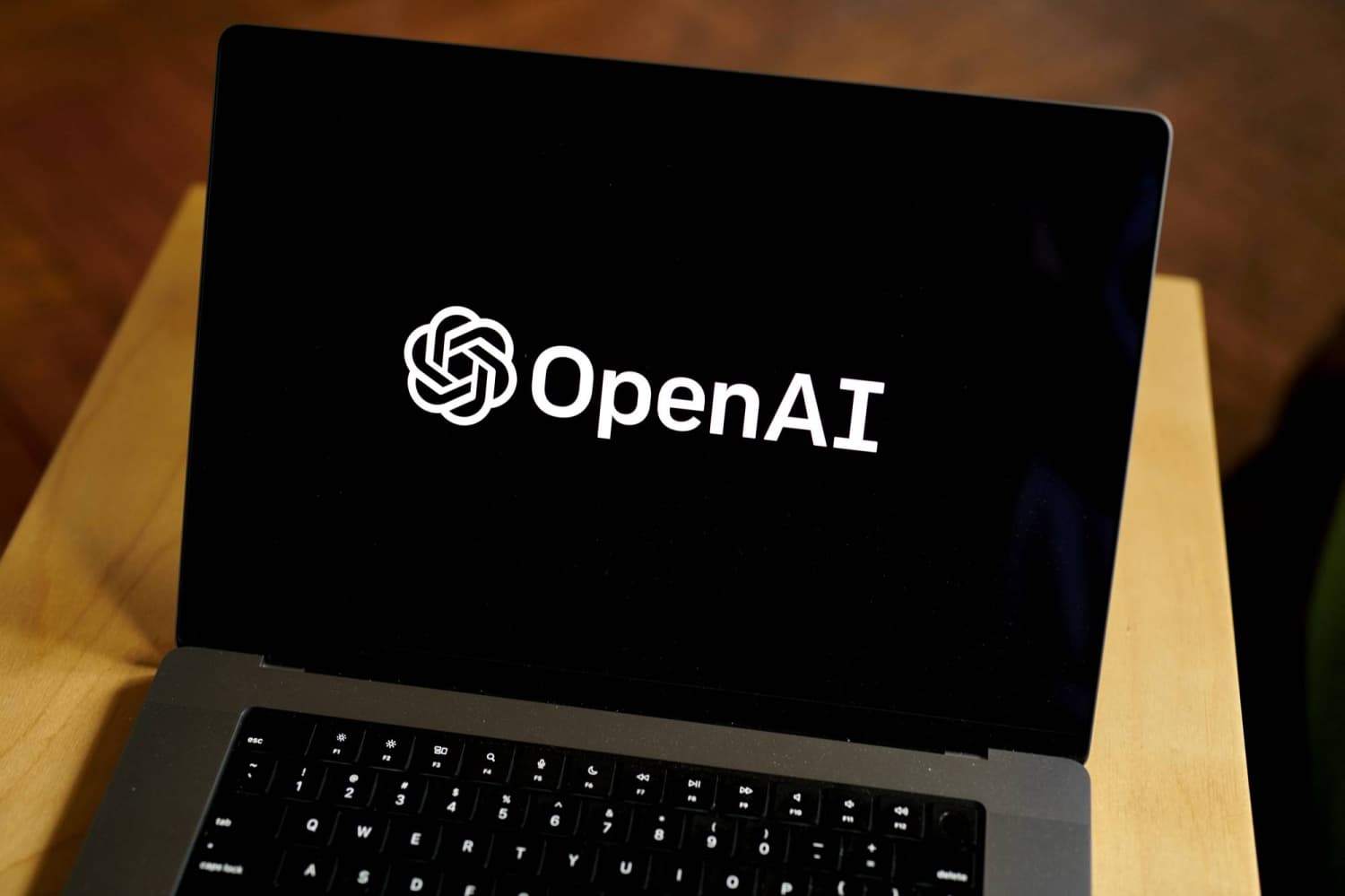 OpenAI to Launch First Movable, Screenless Speaker as AI Companion