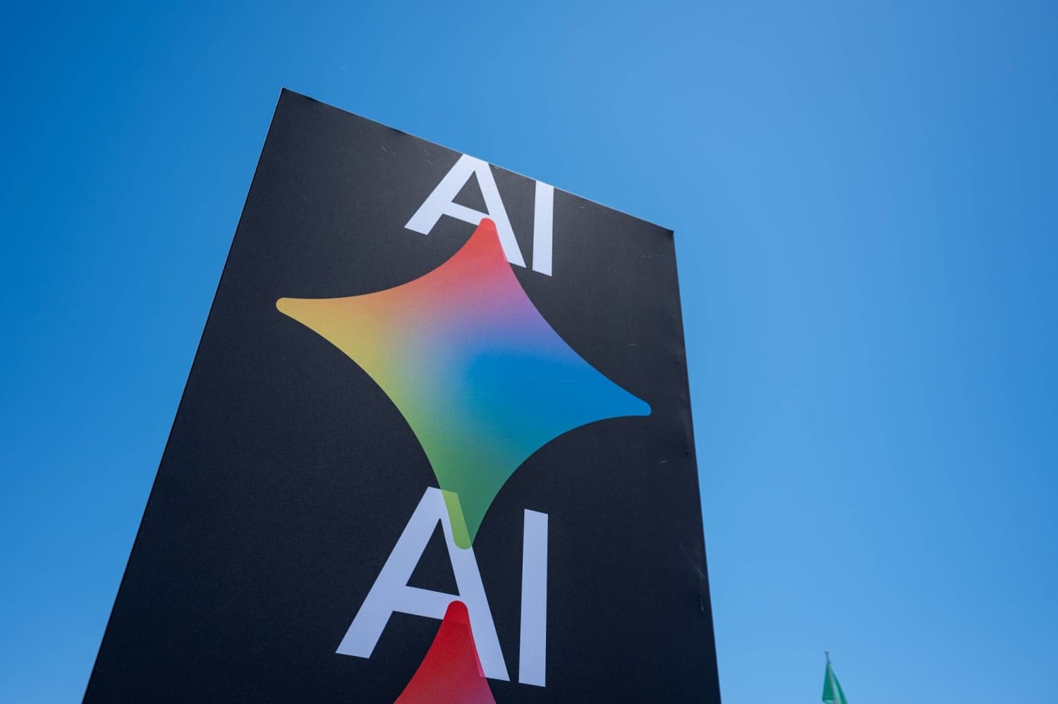 Report Warns Google Search AI Poses Significant Risks to Children