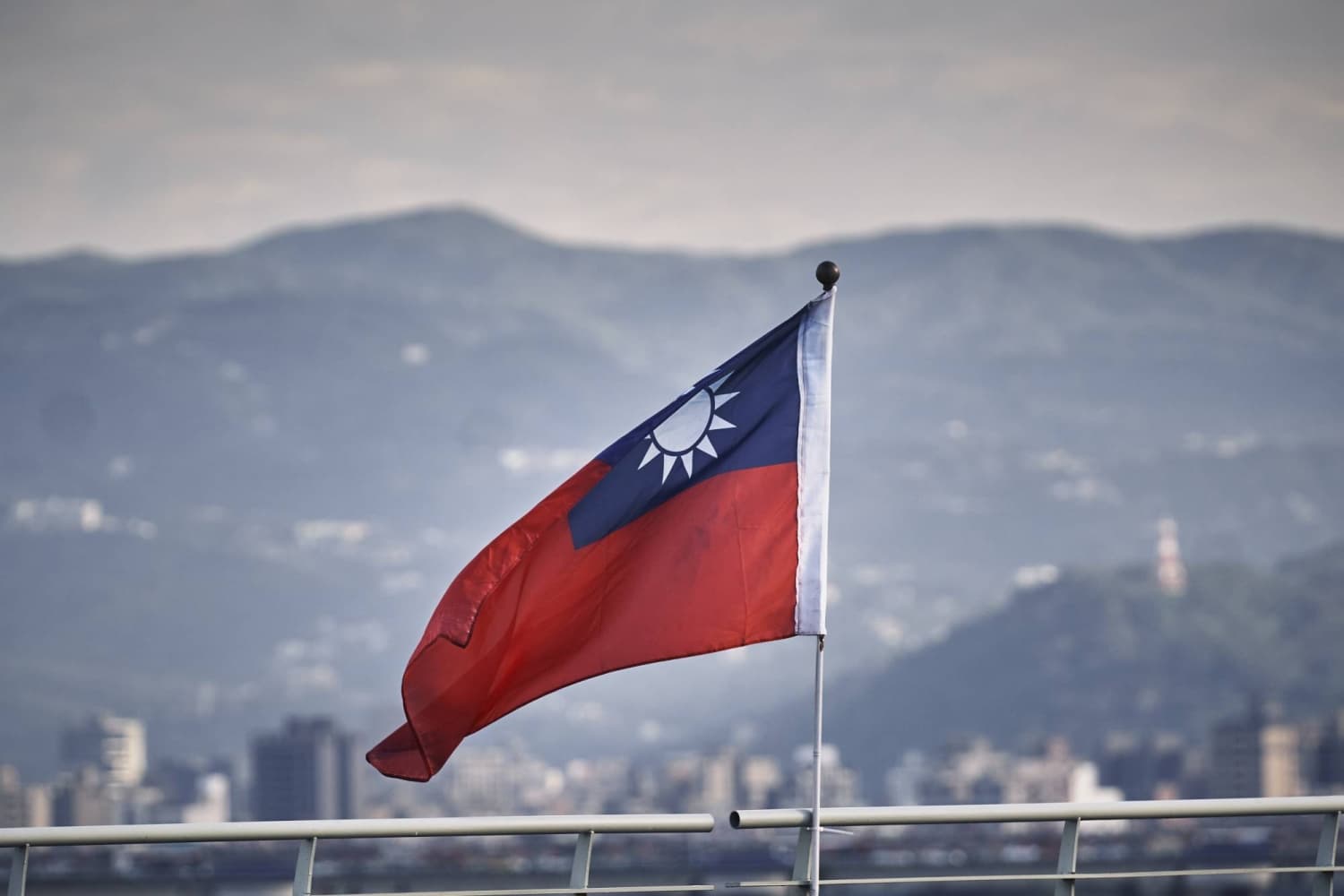 China Commends Papua New Guinea for Closing Taiwan Representative Office