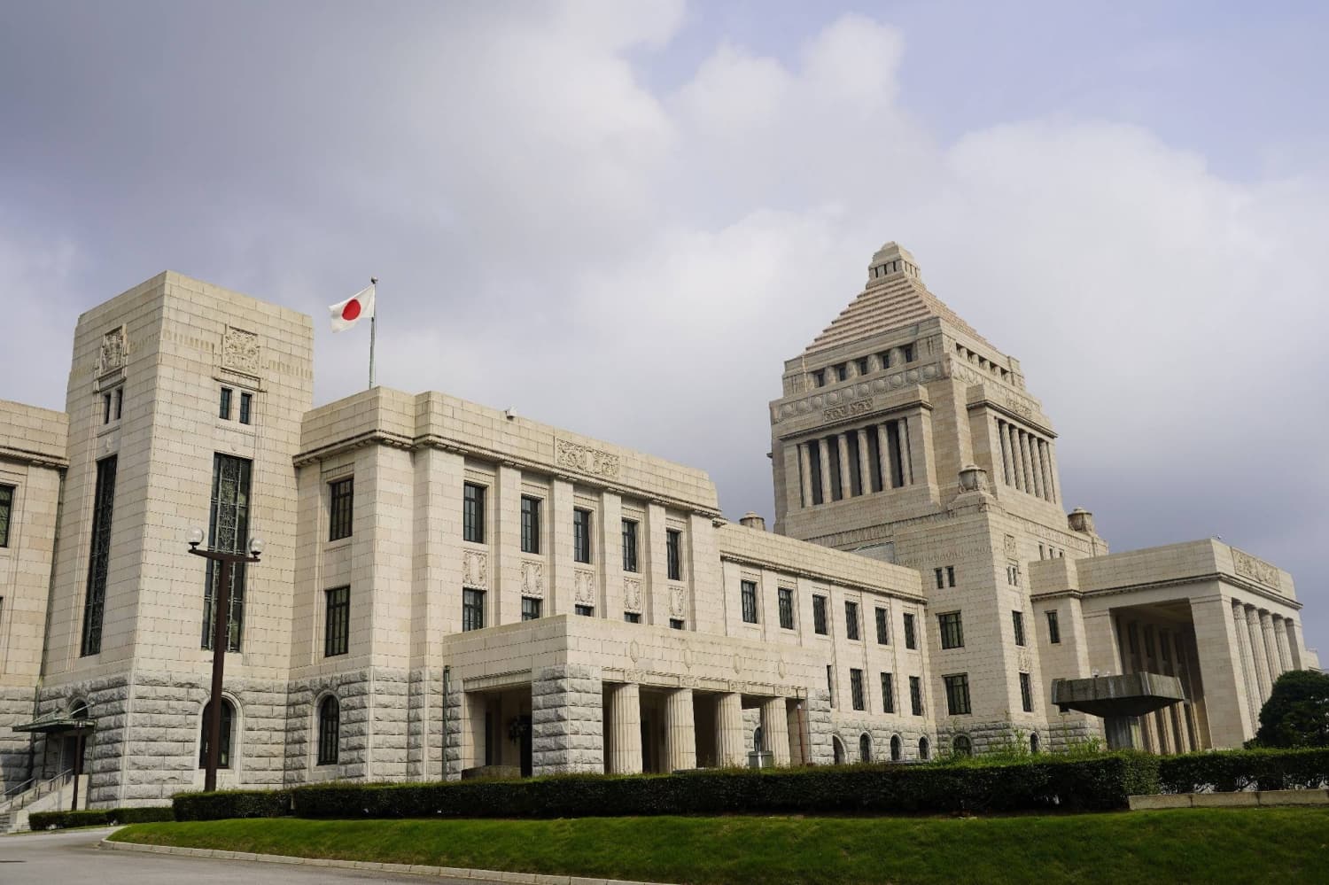 Parliament Extends Current Session Until July 25 for Further Discussions