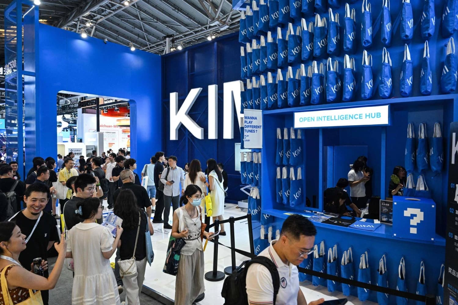 Moonshot's Success Highlights Growth of China's AI Industry and Founder Yang Zhilin's Return
