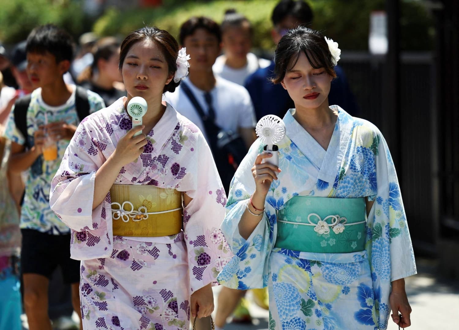 Japan Faces Extreme Heat as Weather Agency Issues Heat Stroke Alerts