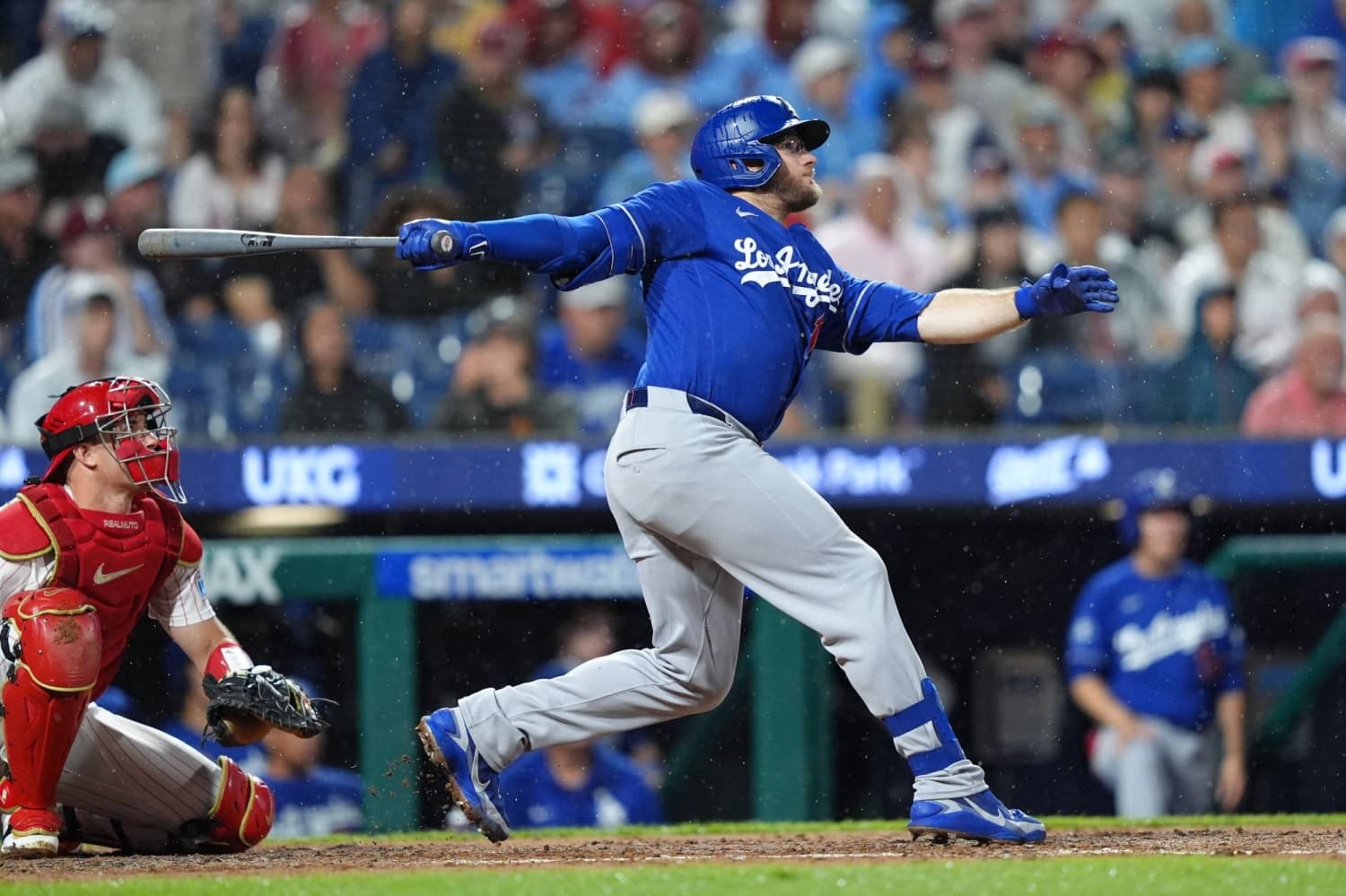 Max Muncy's Home Run Leads Dodgers to Victory Over Phillies