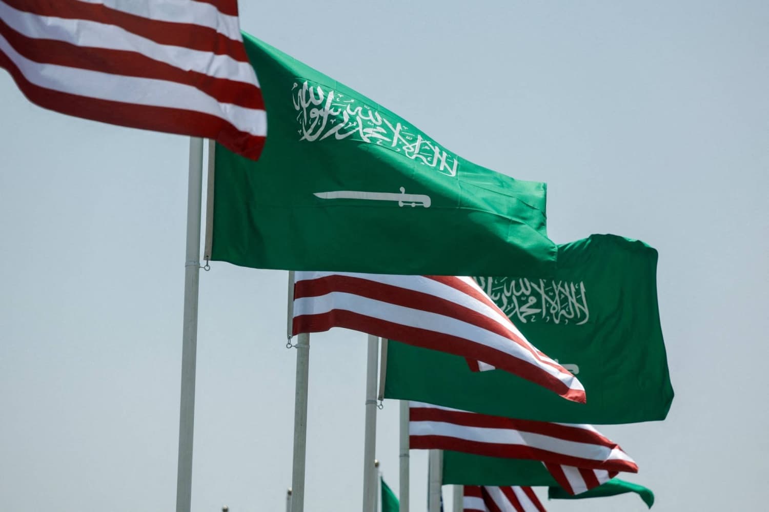 Concerns Rise Over U.S.-Saudi Nuclear Agreement Amid Regional Tensions