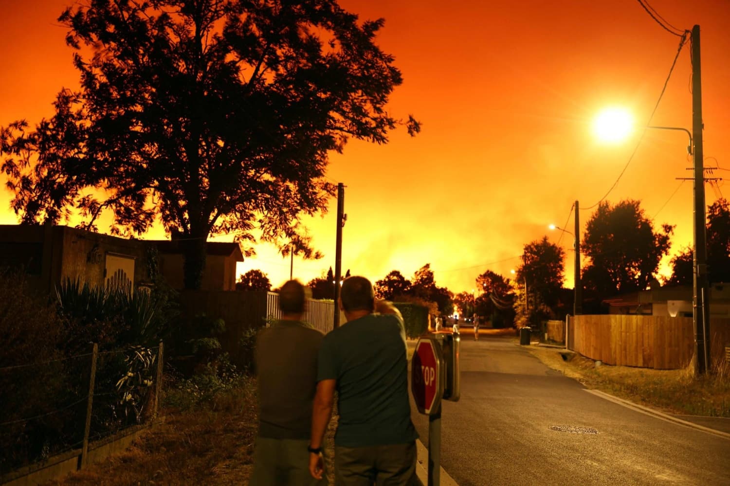 Spain and France Face Ongoing Wildfires Amid Severe Heat in Southern Europe