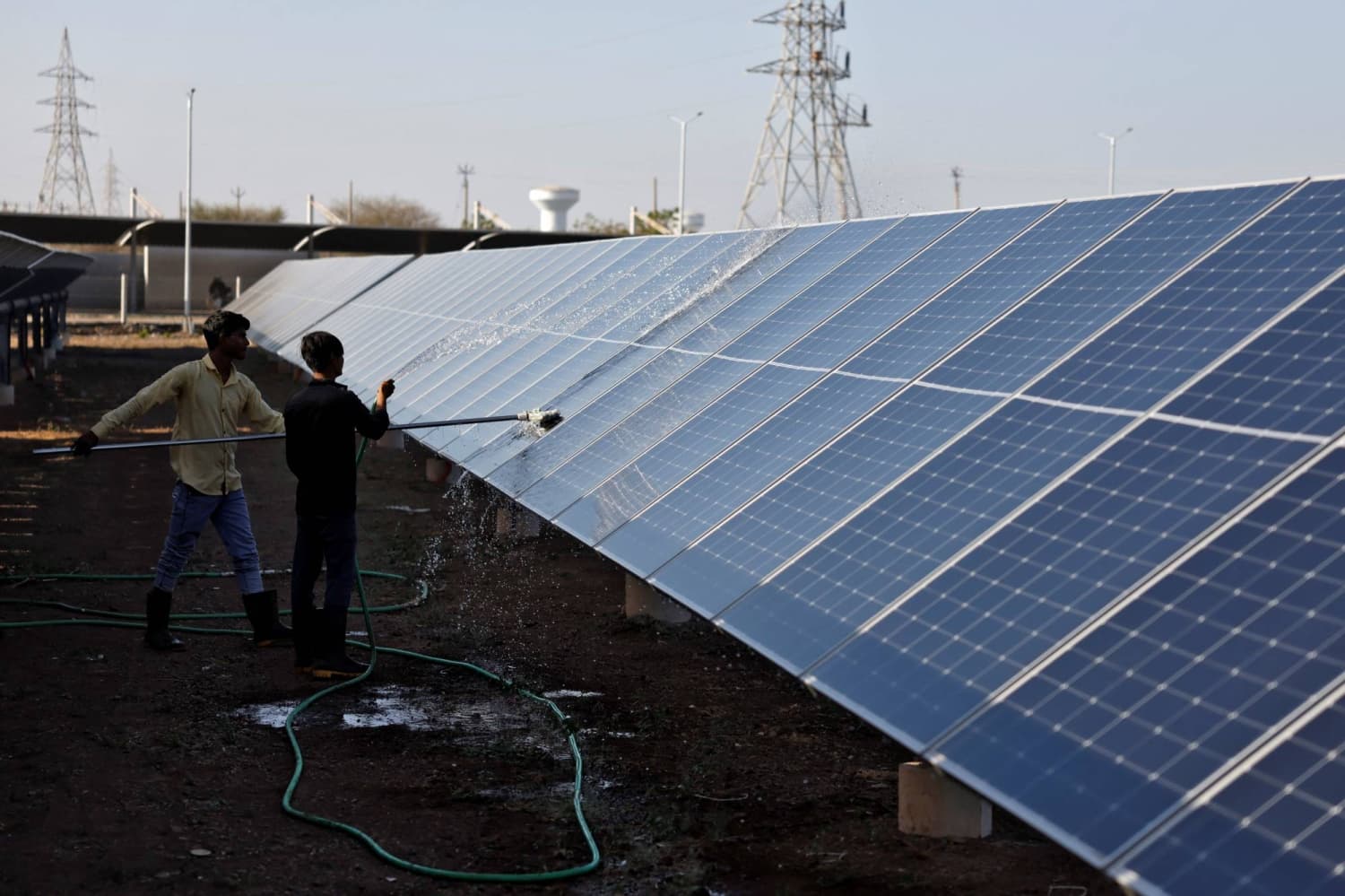 India's Solar Initiative Disrupts Factories Dependent on Chinese Imports