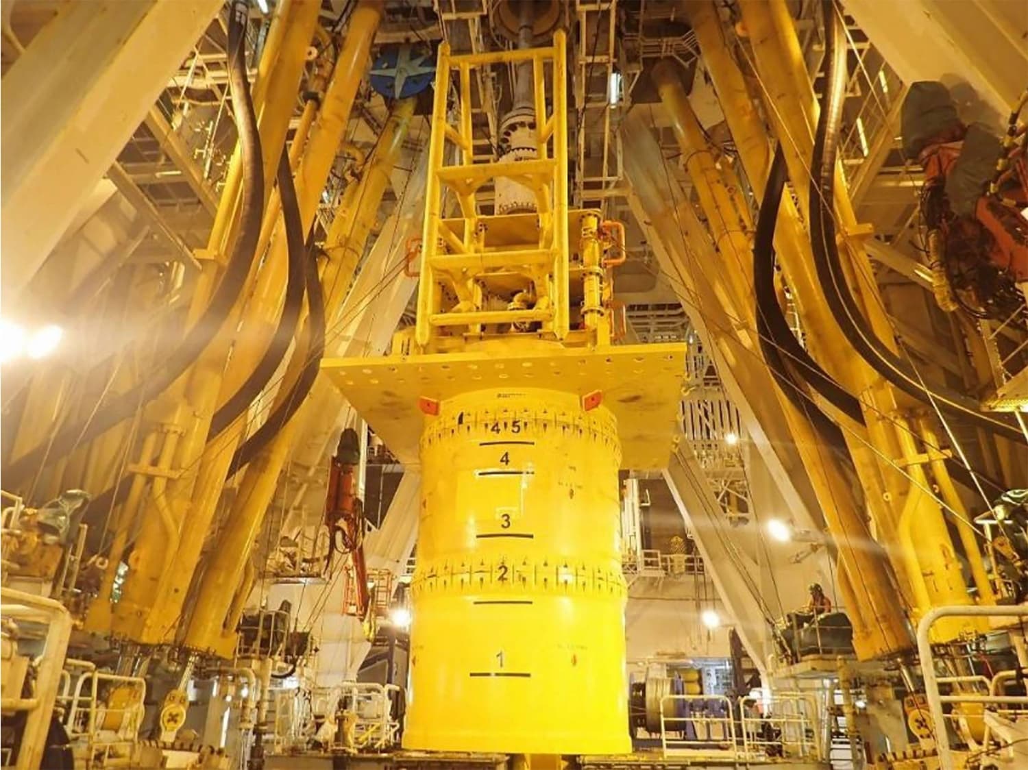 Japan Discovers Significant Rare Earth Elements in Deep-Sea Mud Near Remote Island