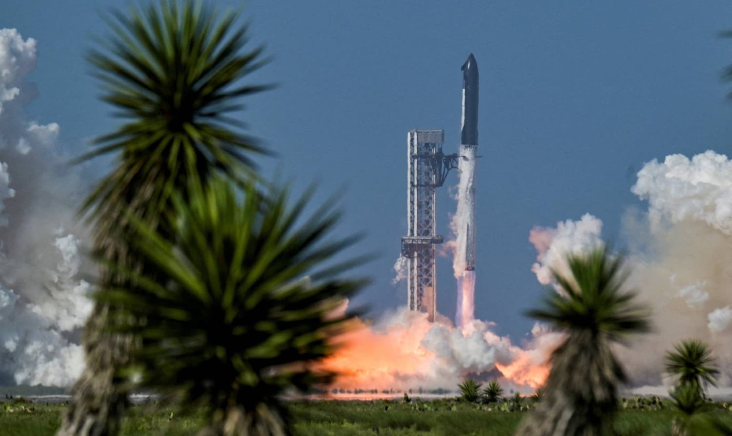 SpaceX Achieves Successful Starship Test Flight After Going Public