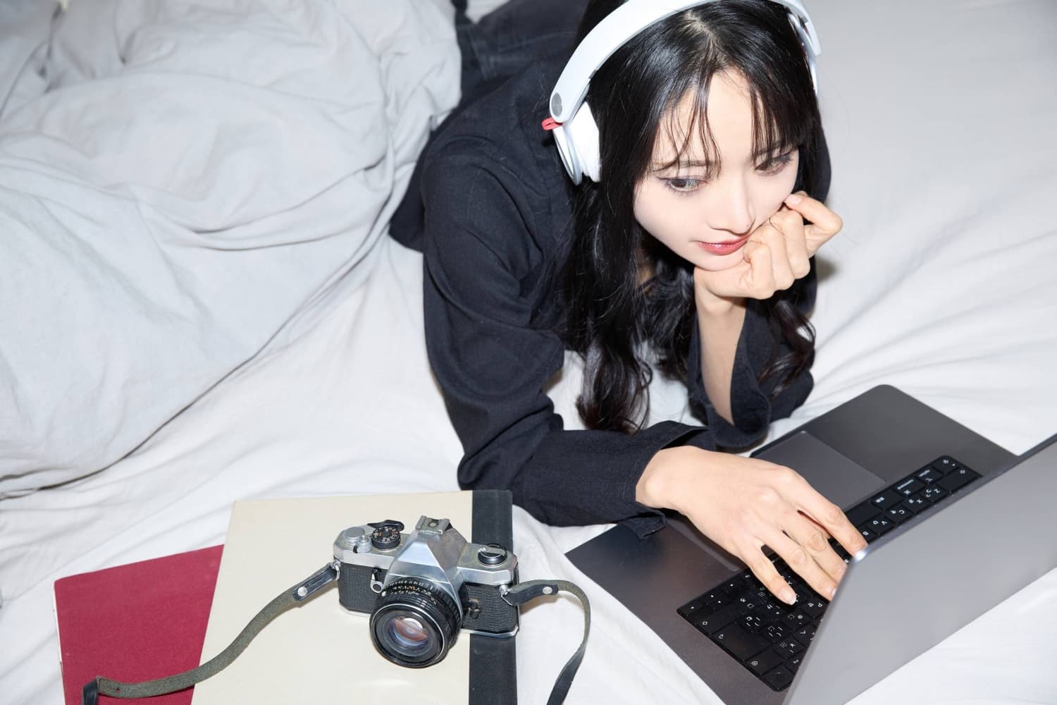 J-pop Idols Influence the Evolution of Gen Z Slang in Japan