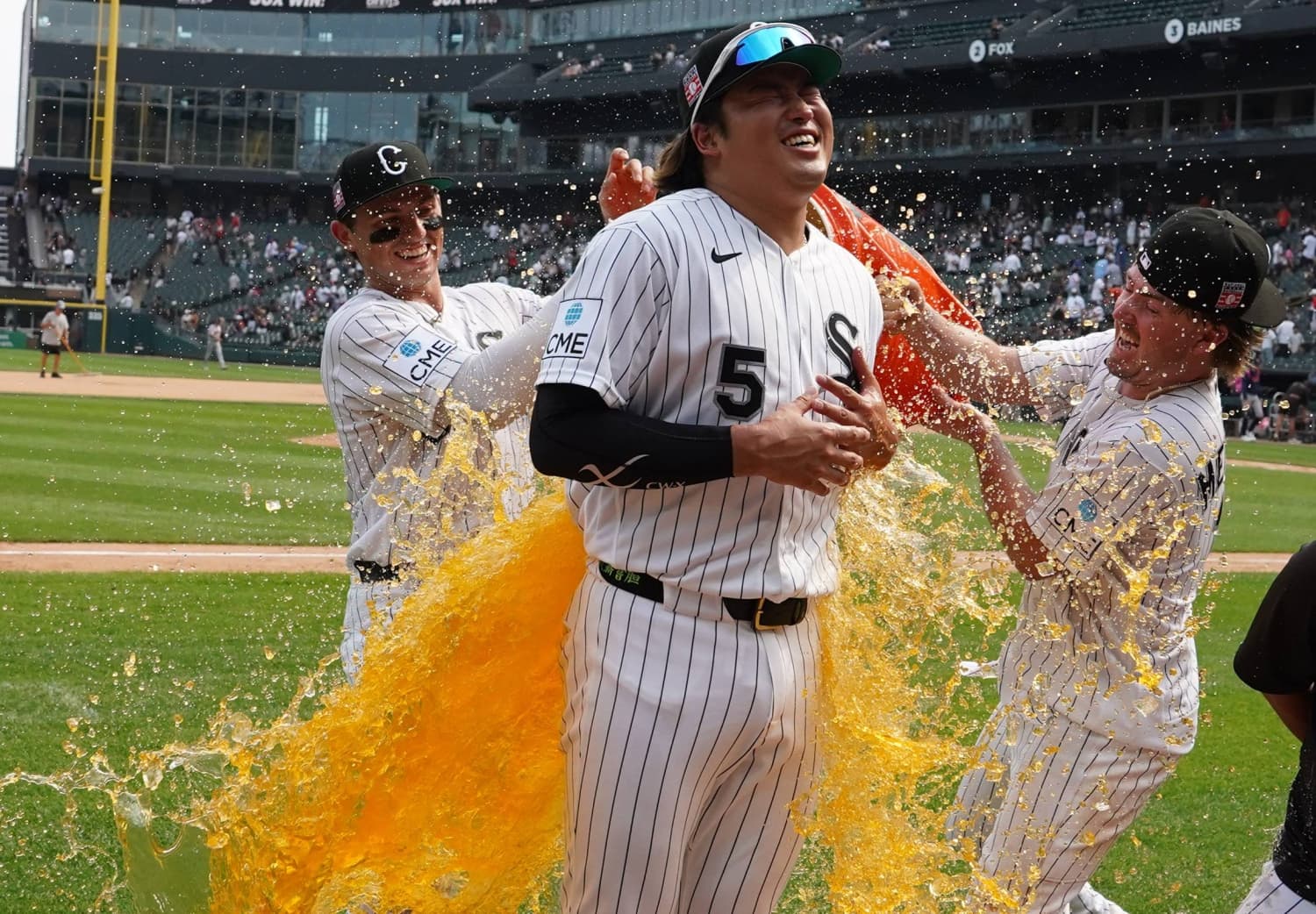 Munetaka Murakami Hits Two Home Runs, Leading White Sox to Victory Over Astros