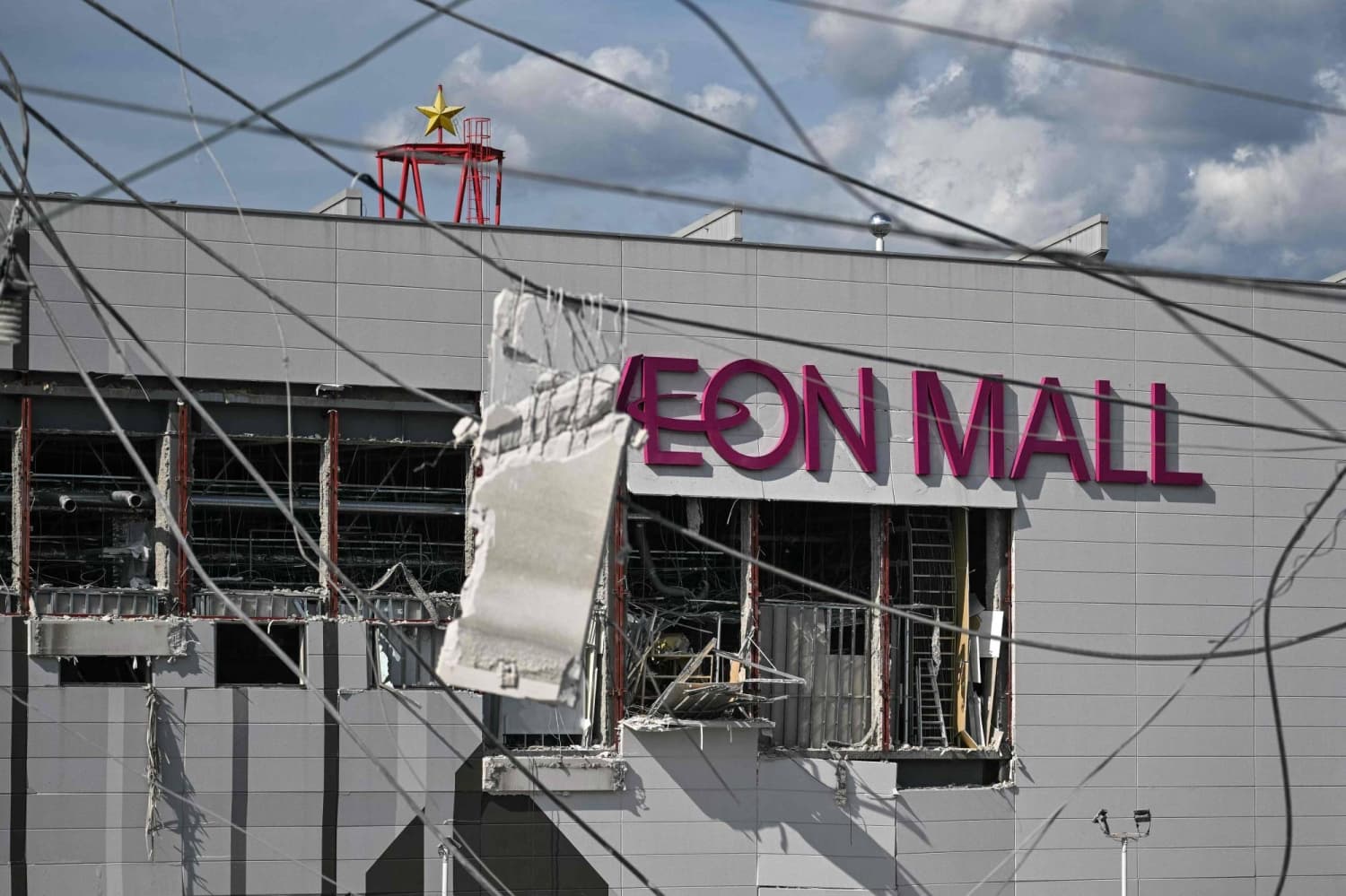 Aeon Mall in Southern Japan, Recently Reopened, Destroyed by Explosion