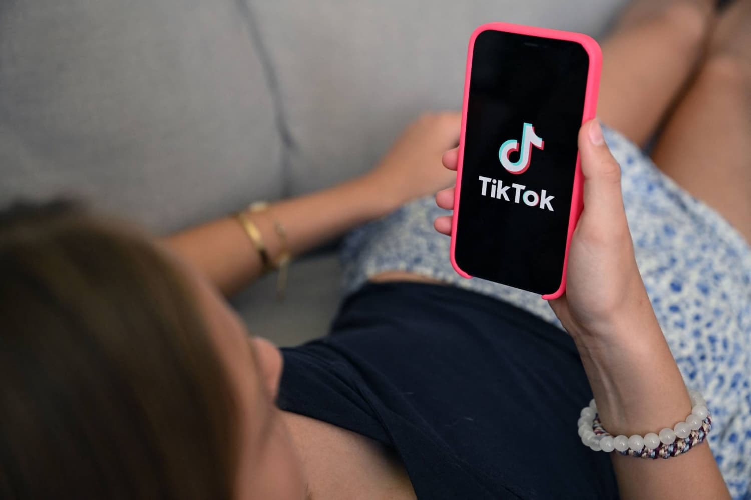 Study Reveals Continued Social Media Use Among Australian Teens Post Ban