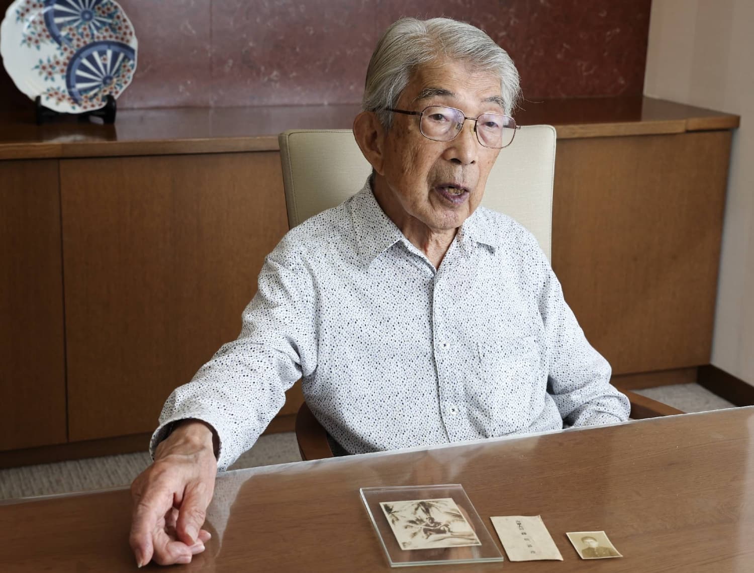 98-Year-Old Remembers 3.1 Million Japanese Lives Lost in War's Aftermath