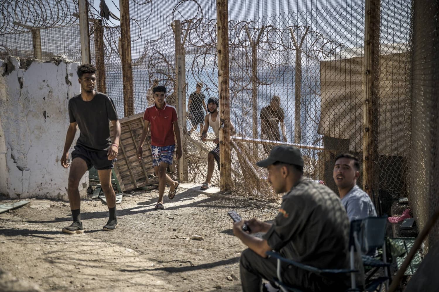 Young Moroccans Continue to Aspire for Life in Europe Amid Economic Growth
