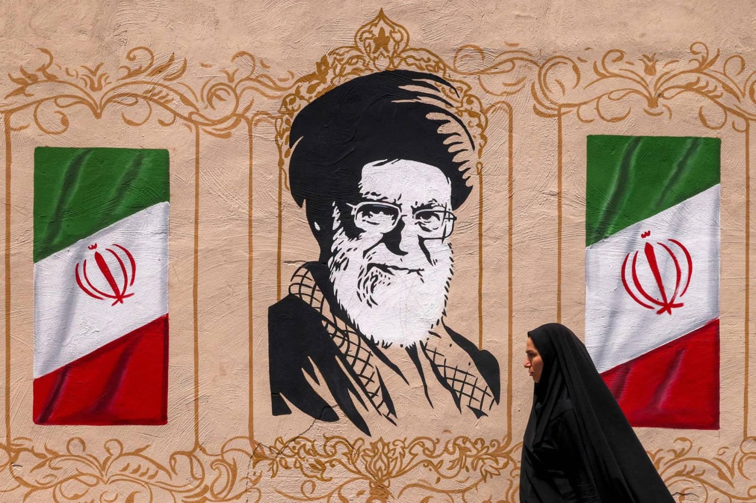 Iranian Parliament Votes to Criminalize Interviews with Foreign Media