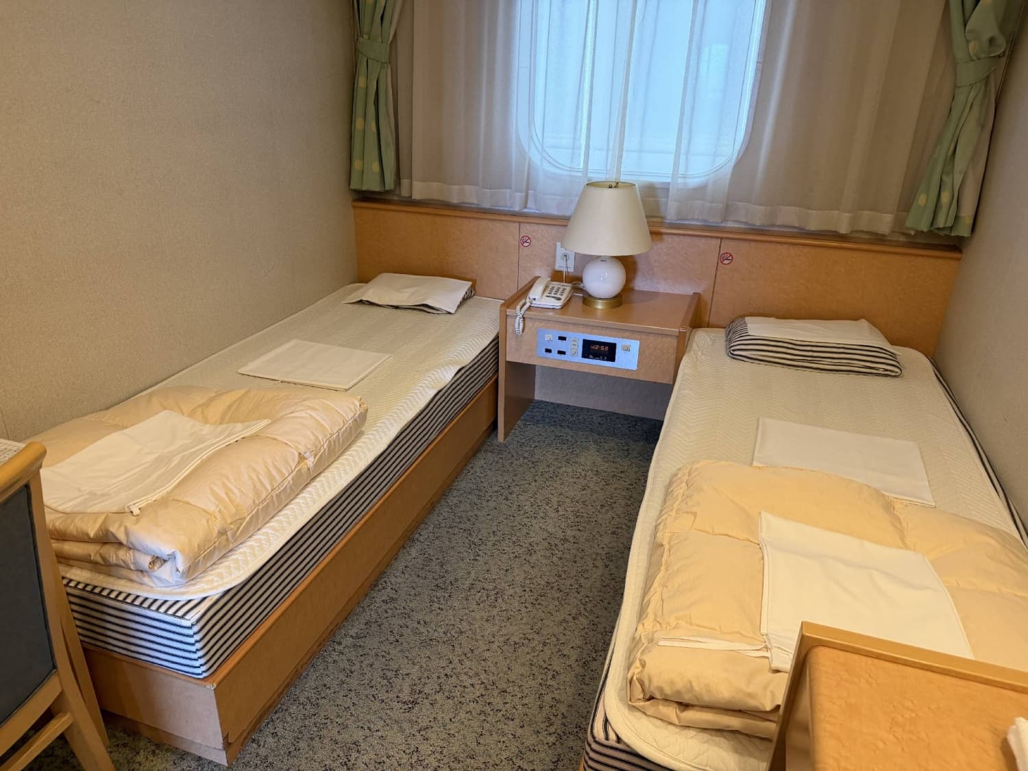 Ferry Provides Support Services for Earthquake-Affected Residents in Kumamoto