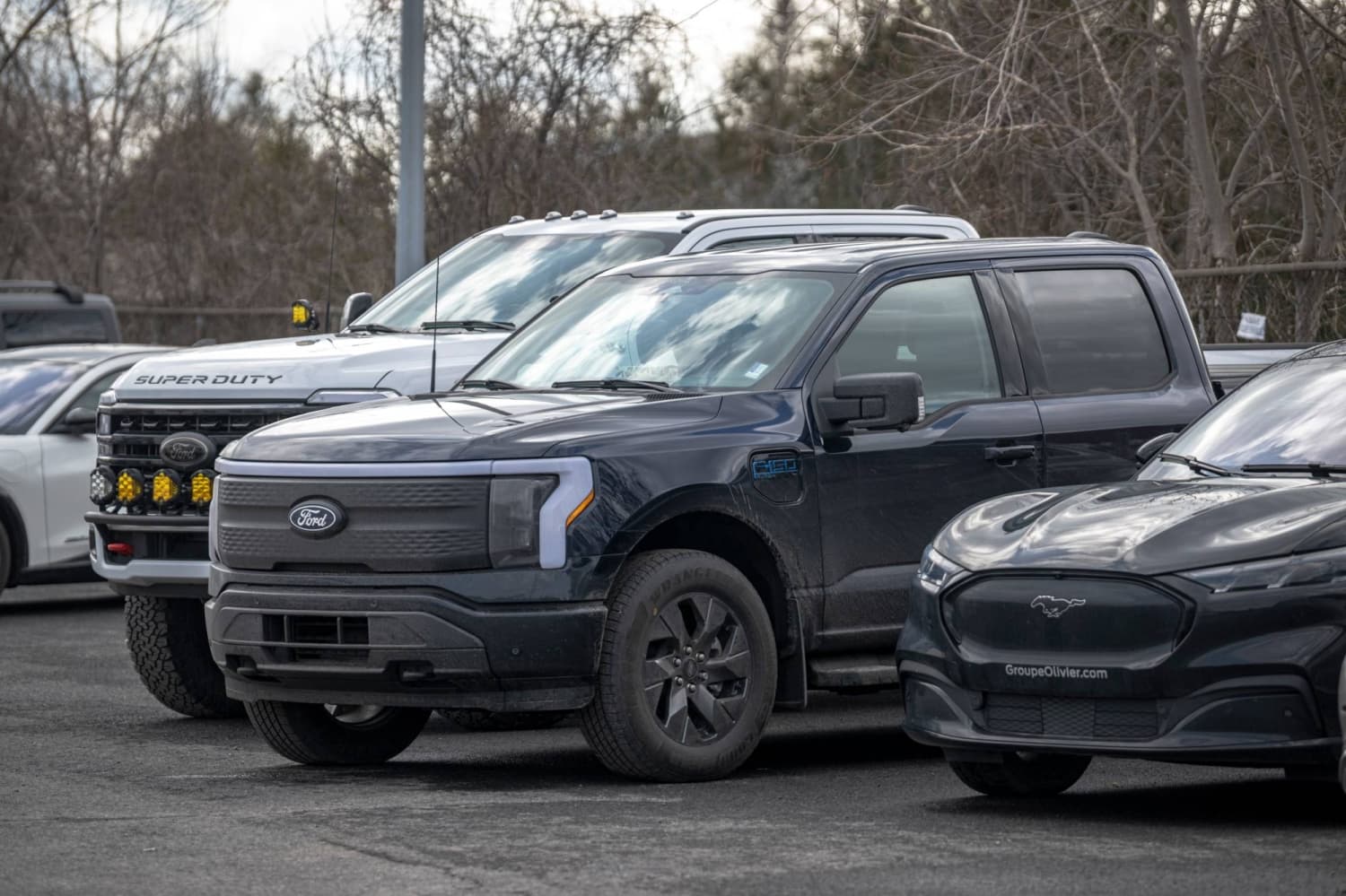 The Popularity of Large Trucks in America Raises Safety Concerns