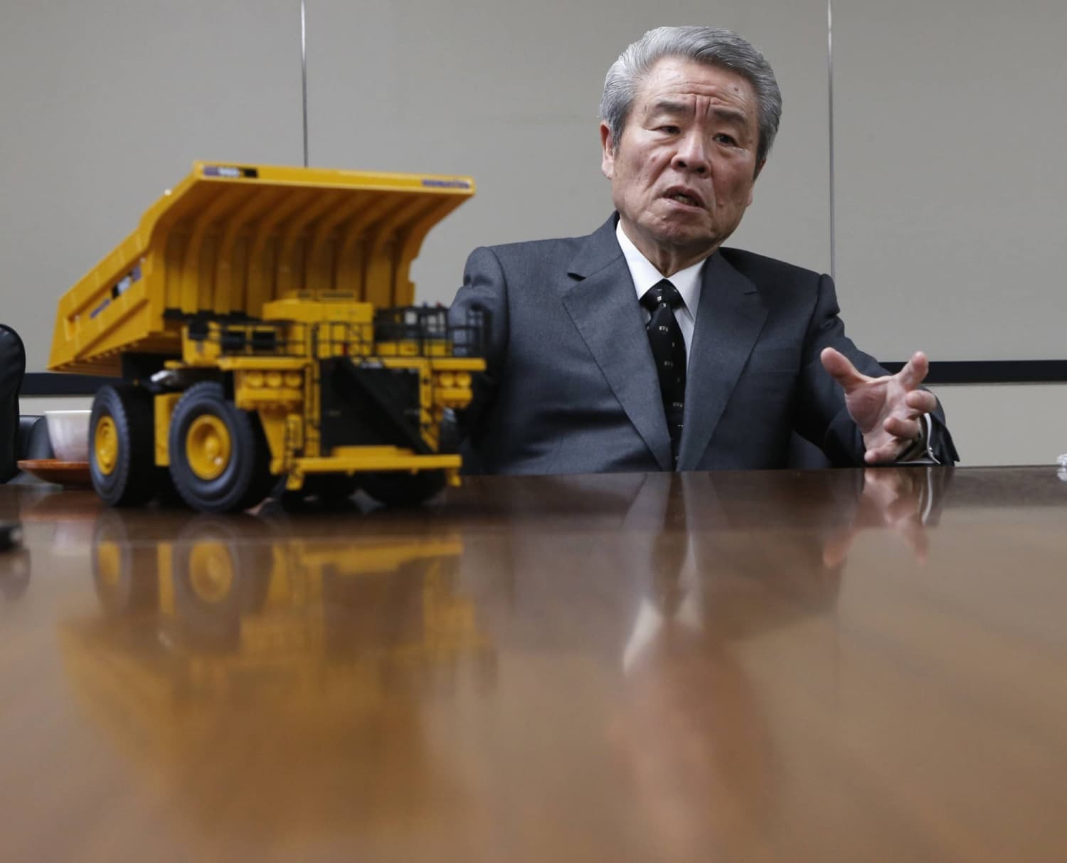Masahiro Sakane, former President of Komatsu, passes away at 85