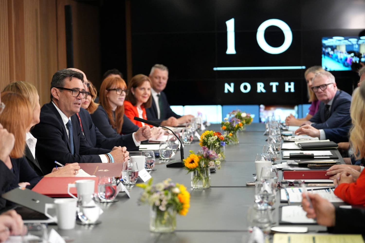 London's Dominance as a Global City Faces New Challenges