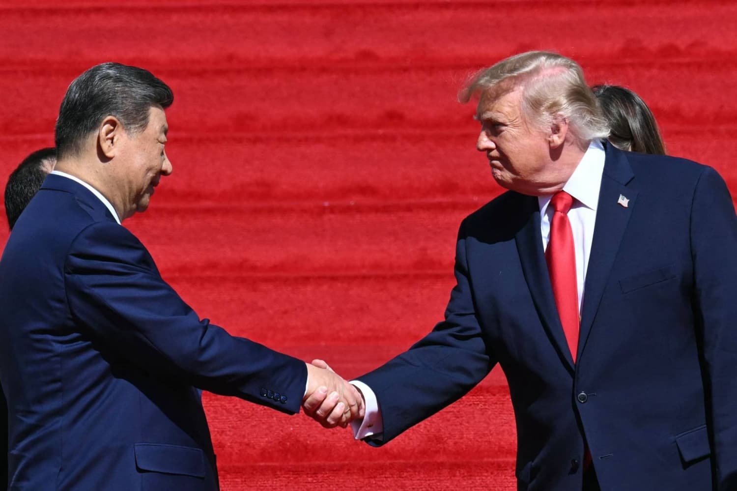 China and the U.S. Establish AI Communication Channel Following Summit