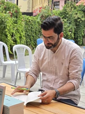 Kitap Konuşmaları: Bilal Can