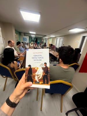 Simgesel Değiş Tokuş ve Ölüm Kitabı Üzerine İnceleme