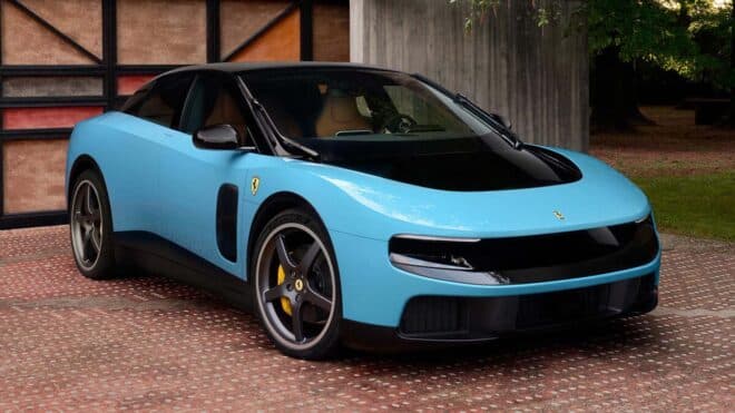 Ferrari'nin Luce modeli sonrası hisseleri düştü