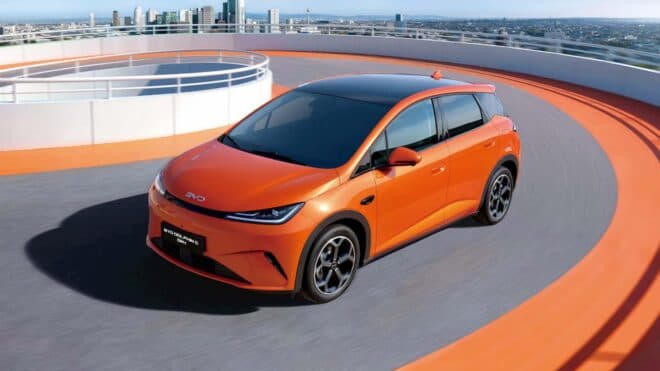BYD Dolphin G DM-i Hibrit Modeli Tanıtıldı