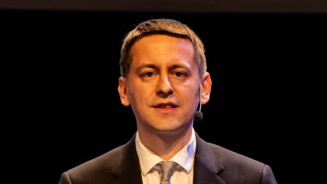 John Jumper, Google DeepMind'dan Anthropic'e geçiyor
