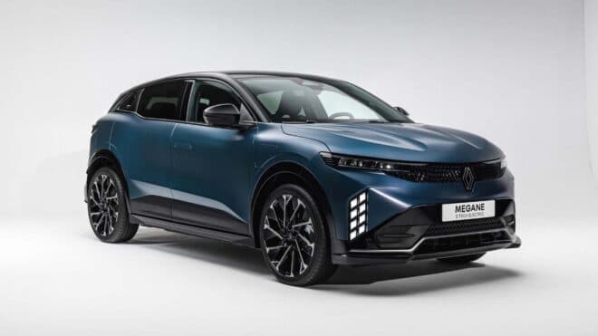 Yeni Renault Megane E-Tech Türkiye'de satışa sunulacak