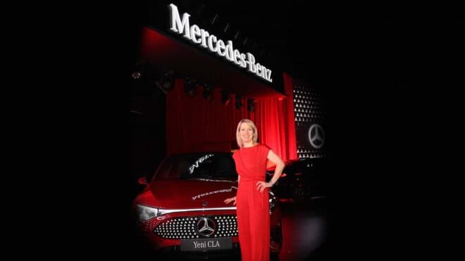 Mercedes-Benz, önümüzdeki iki yılda 40 yeni ve güncellenmiş model tanıtacak