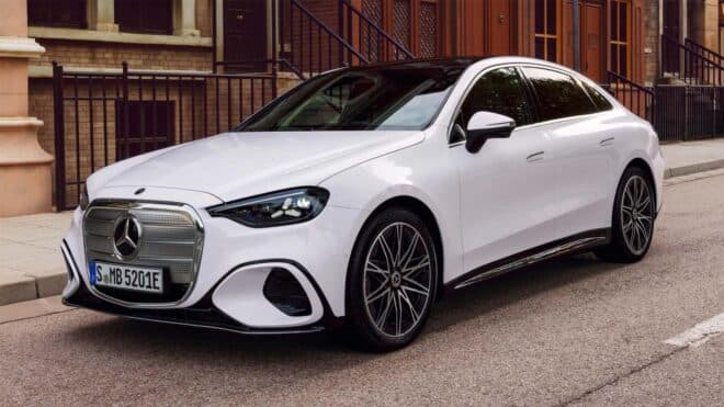 Elektrikli Mercedes-Benz C-Serisi ve GLA Türkiye'de satışa sunulacak