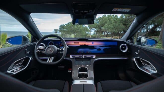 Mercedes-Benz yeni araçlarında fiziksel butonları artırmayı planlıyor