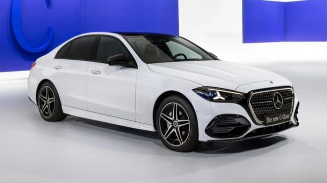 Yeni Mercedes-Benz C-Class tanıtıldı