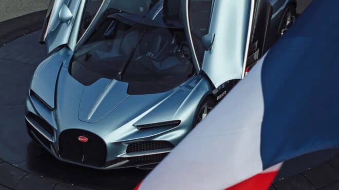 Bugatti CEO'su manuel vitesli V16 motoru hakkında konuştu